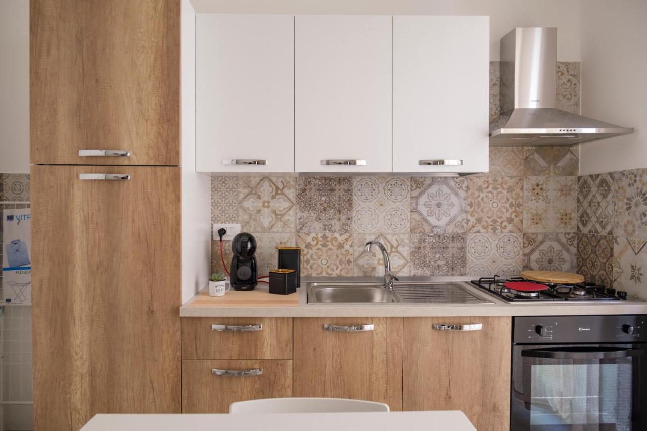 La Petite Erika Apartment Avola Luaran gambar