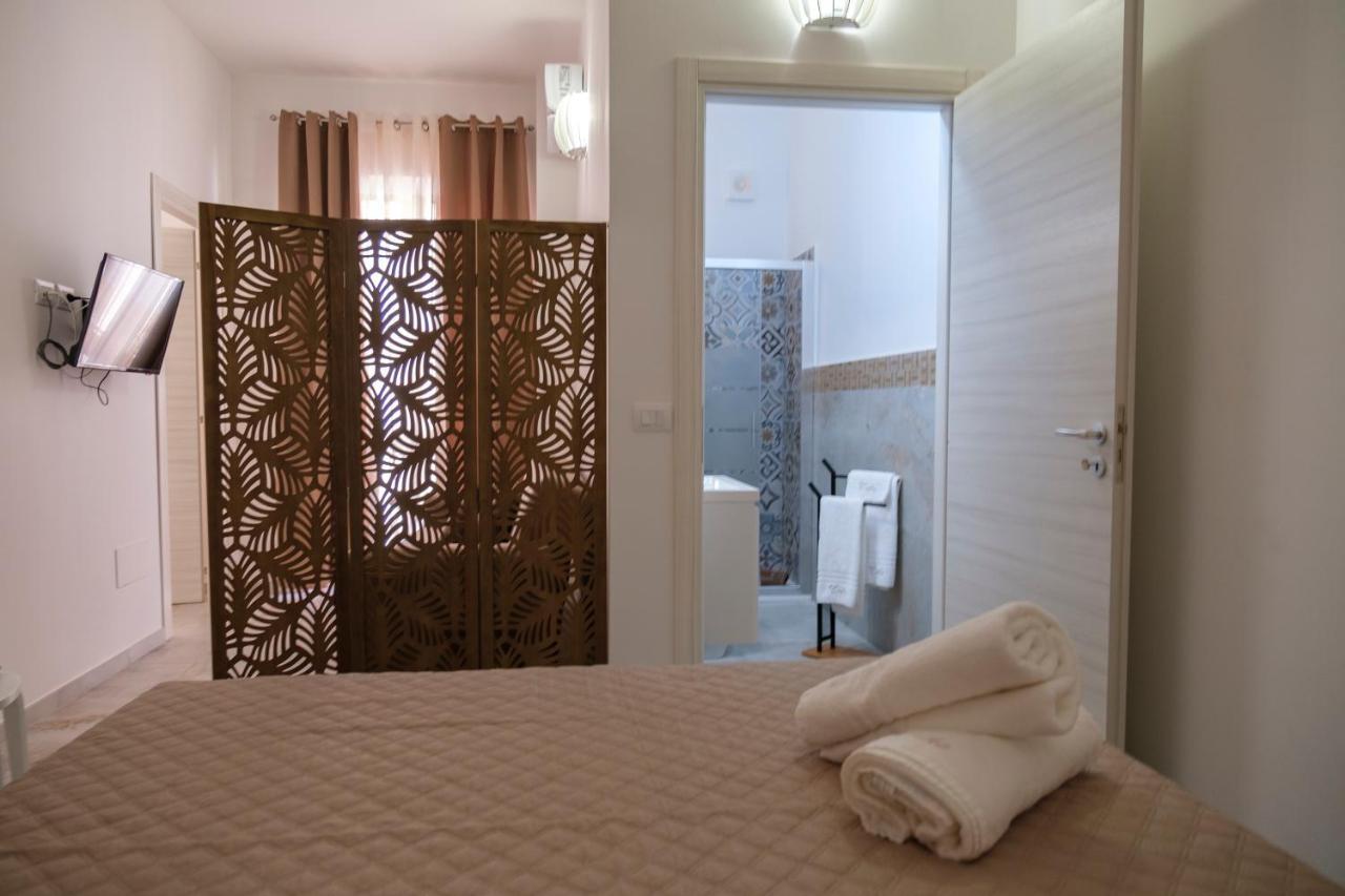La Petite Erika Apartment Avola Luaran gambar